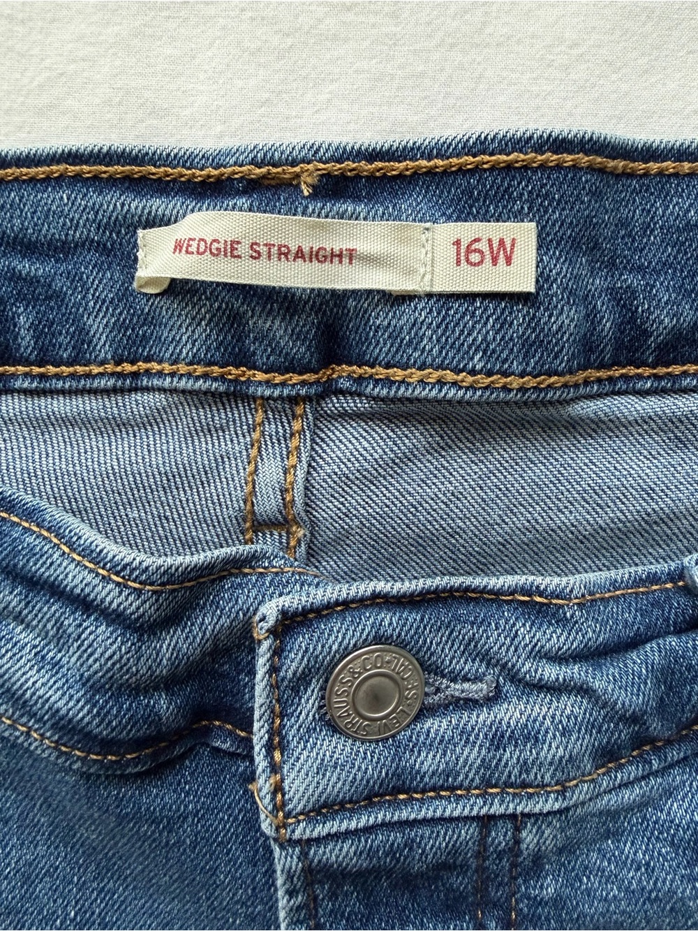 Levi’s Wedgie Straight Fit Women's Jeans (plus Size) Unstoppable Wear - Picture 11 of 13